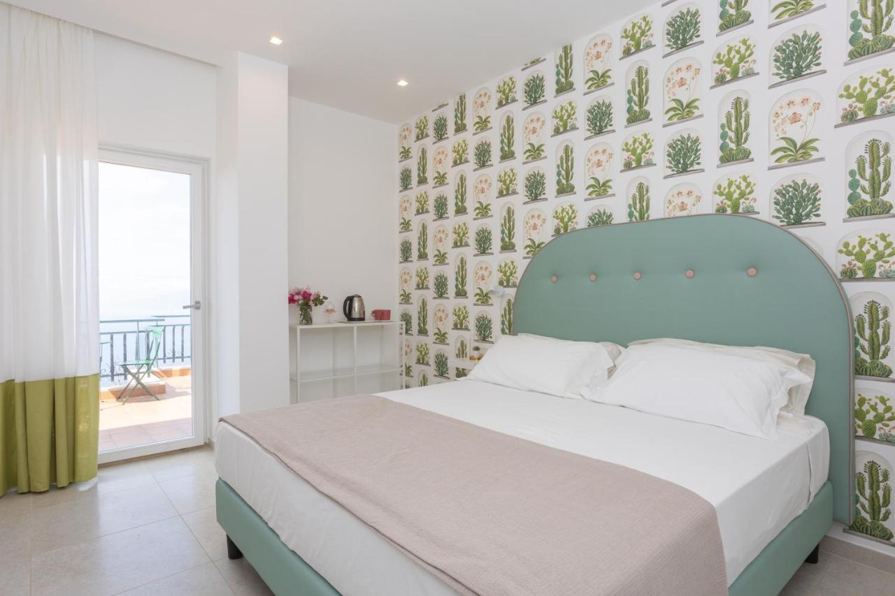 Suite Deluxe con vistas al mar
