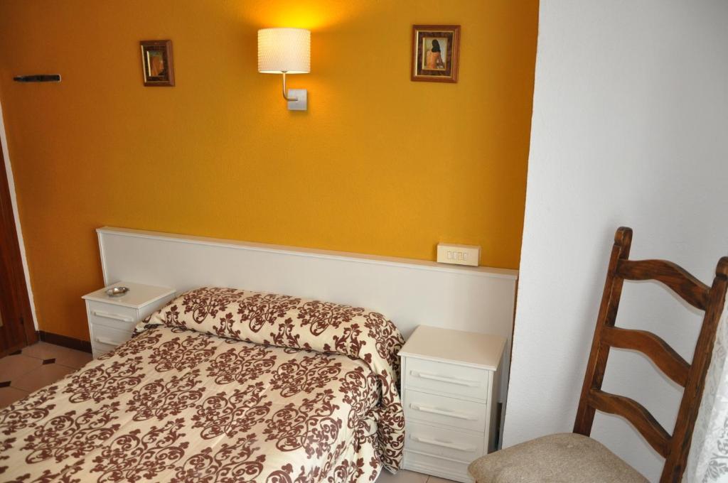 Double or Twin Room with Shower