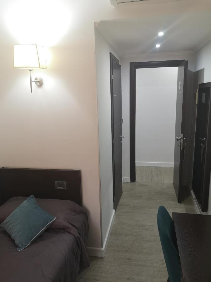 Single Room,1251687022:JPEG