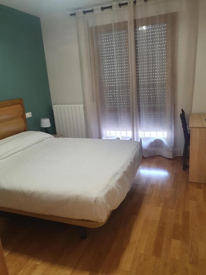 Family Room,1256758270:JPEG