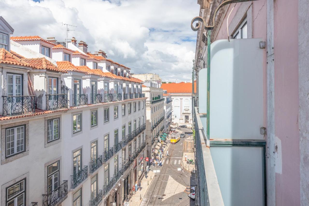 Quarto Individual Económico com Casa de Banho Partilhada