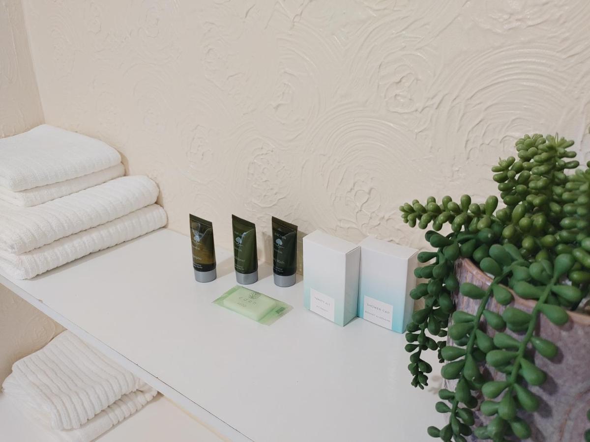 Deluxe Double Room,1264906279:JPEG