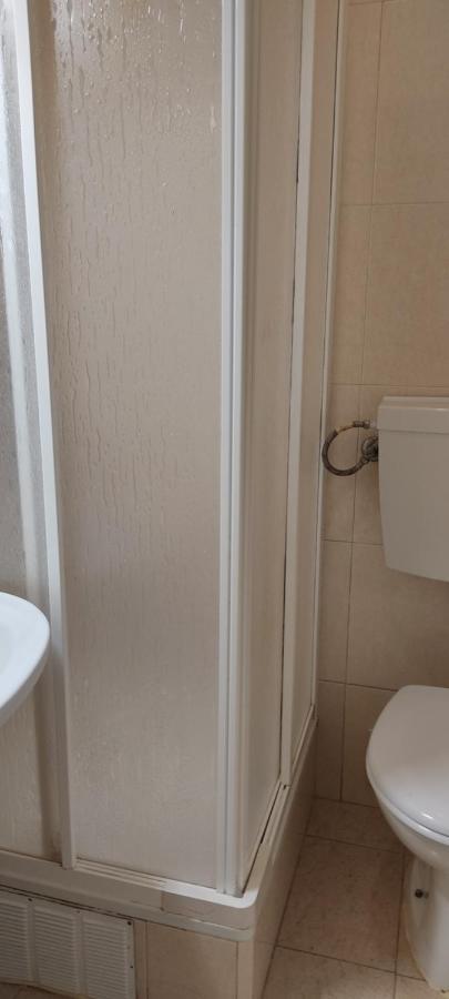 Habitación Triple con baño privado
