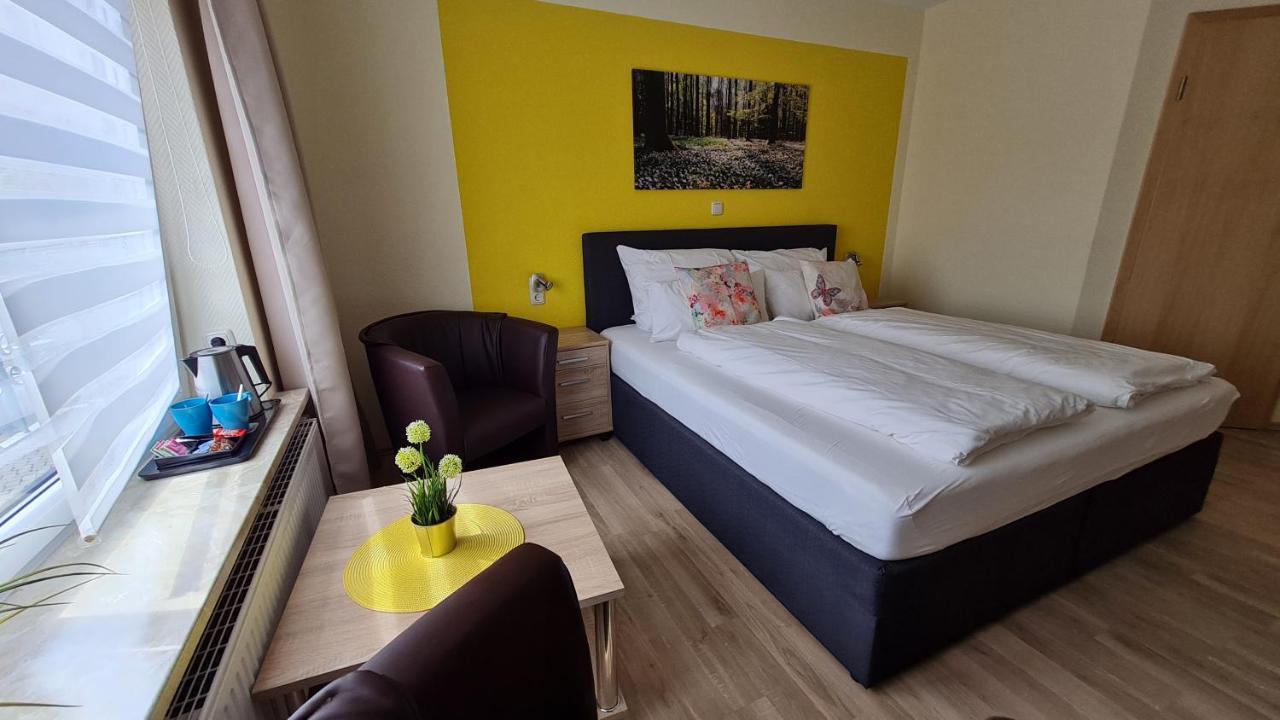 Deluxe Doppelzimmer (2 Erwachsene & 1 Kind)