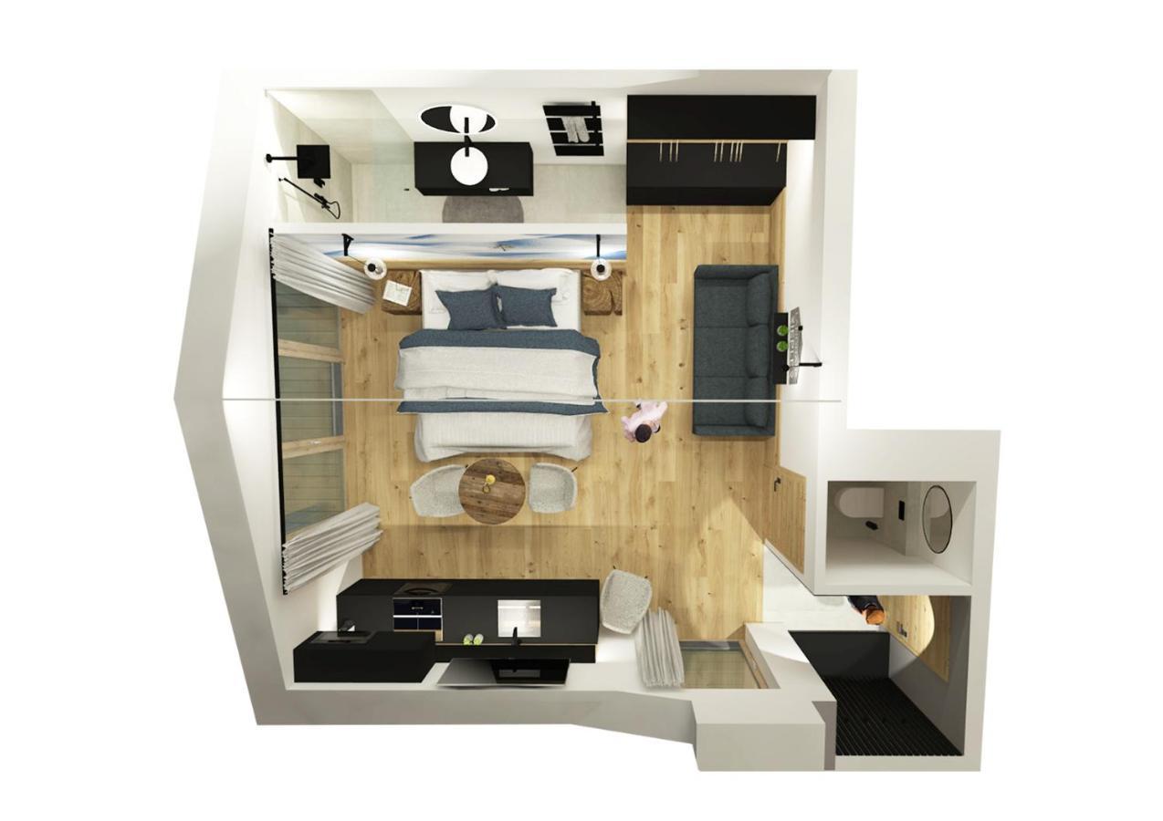 Deluxe Apartment