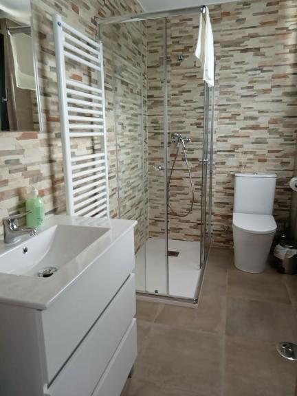 Deluxe Double Room,1385933318:JPEG