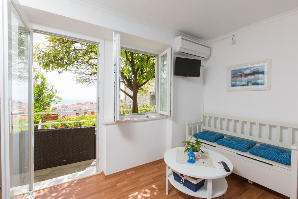 Double Room with Balcony and Sea View