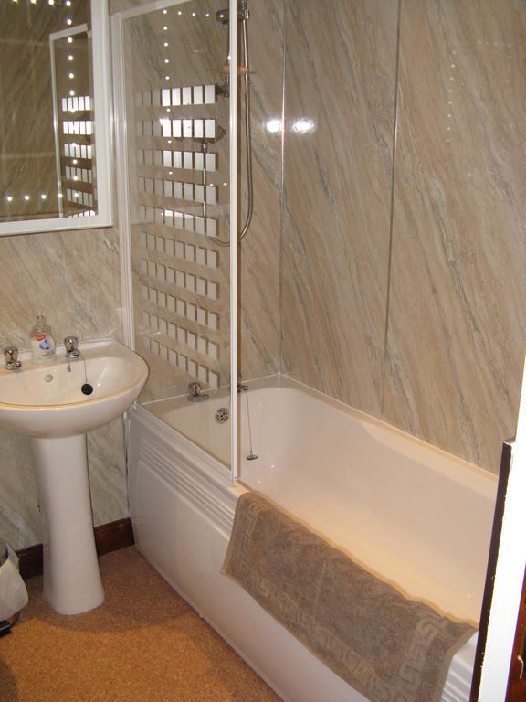 Family Room - Annex,247832933:JPEG