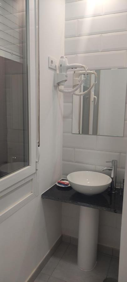 Camera Familiare con Bagno Privato