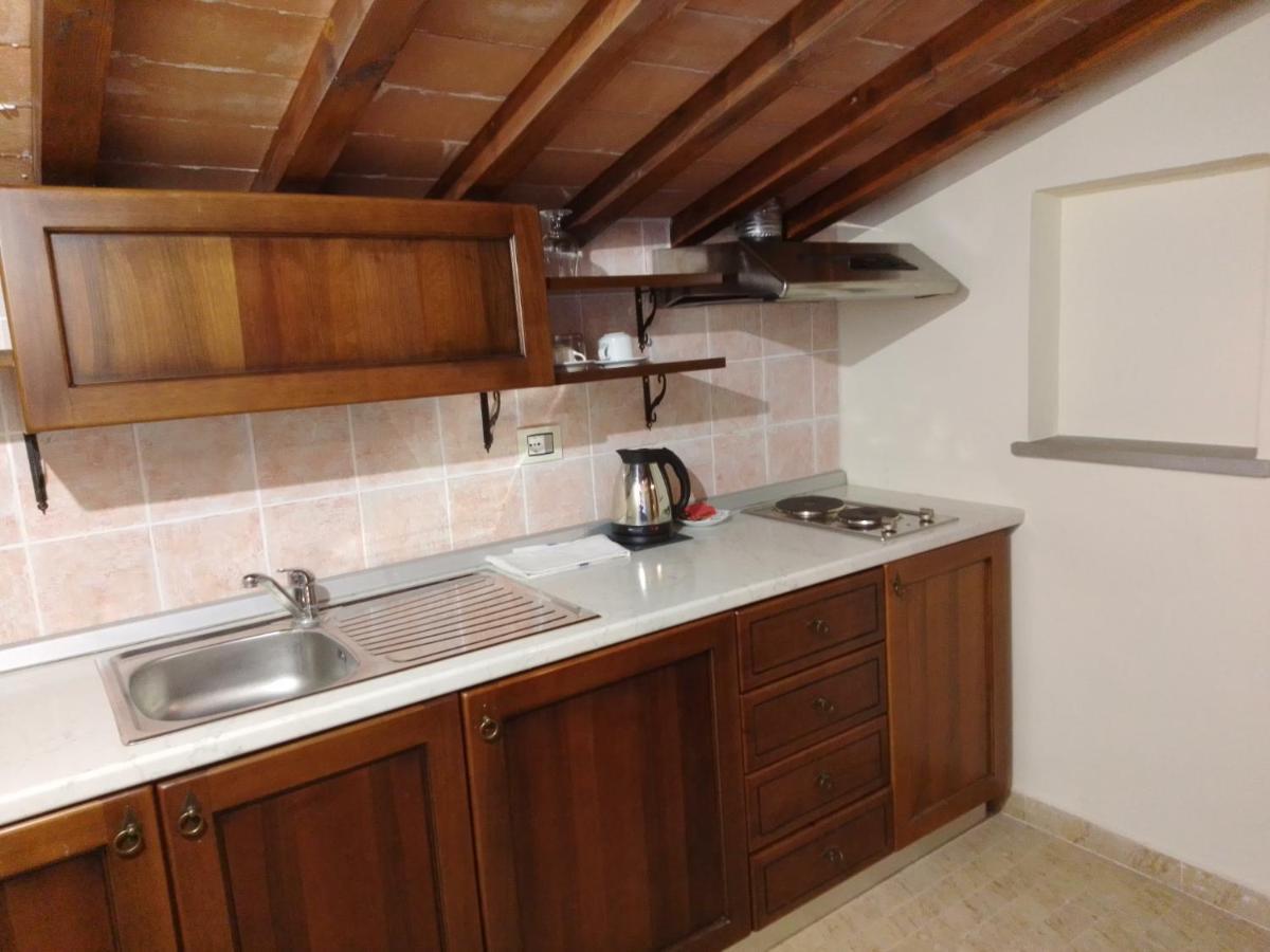 Estudio con vistas al jardín