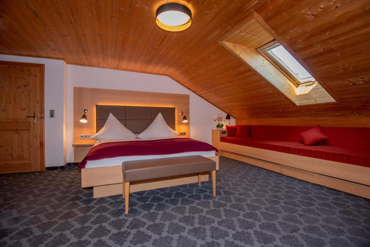 Doppelzimmer mit Zustellbett