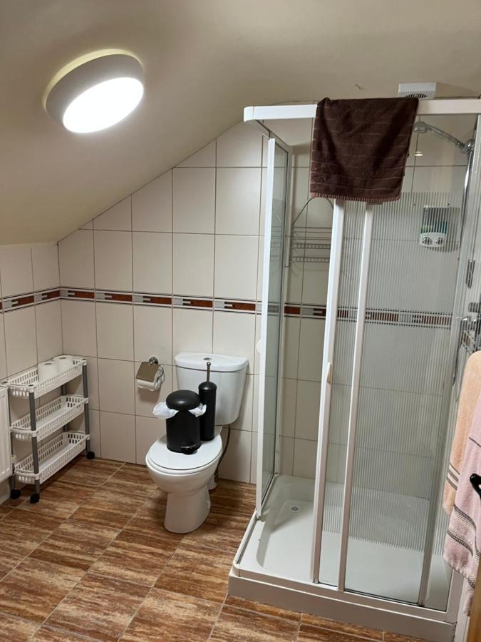 Quadruple Room,1308829588:JPEG