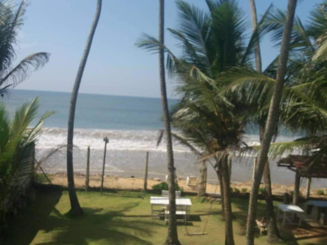 Villa - Beach Front