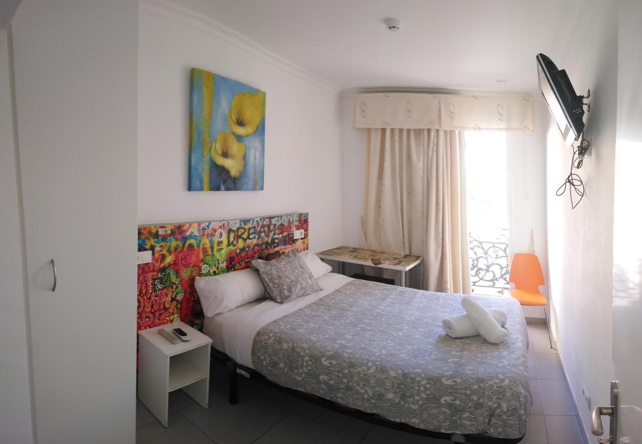 Triple Room,1327846724:JPEG