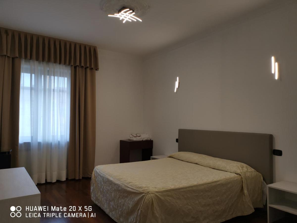 Habitación Doble con baño - 1 o 2 camas