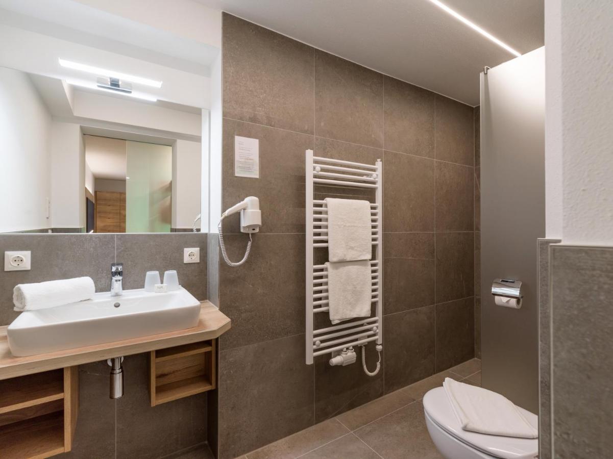 Deluxe Apartment mit Balkon und 2 Schlafzimmern
