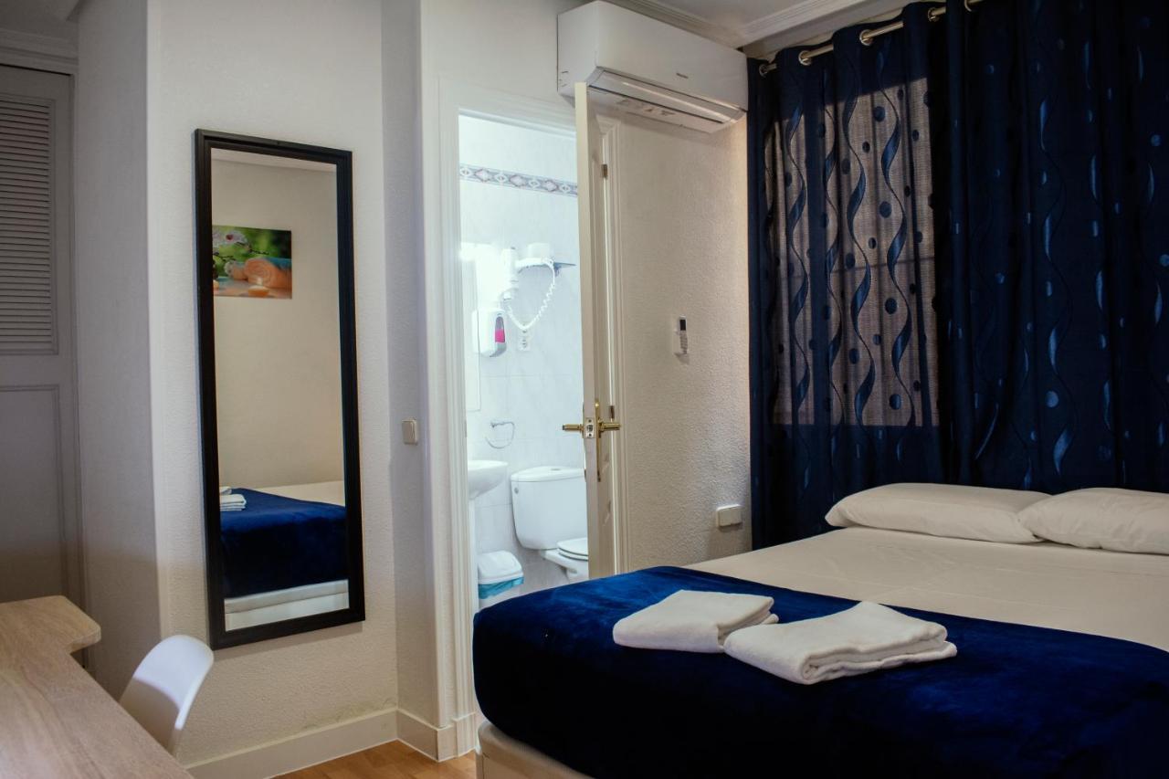 Habitación Doble con baño privado