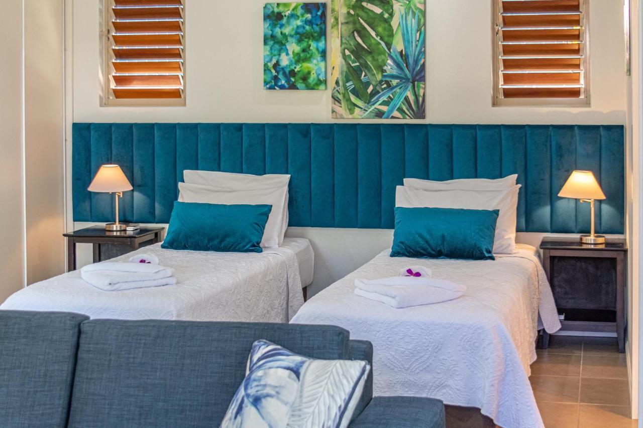 King or Twin Suite Spa Bath