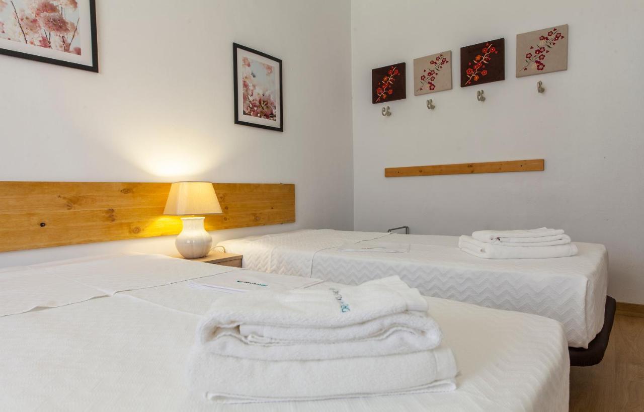 Twin Room with Shared Bathroom