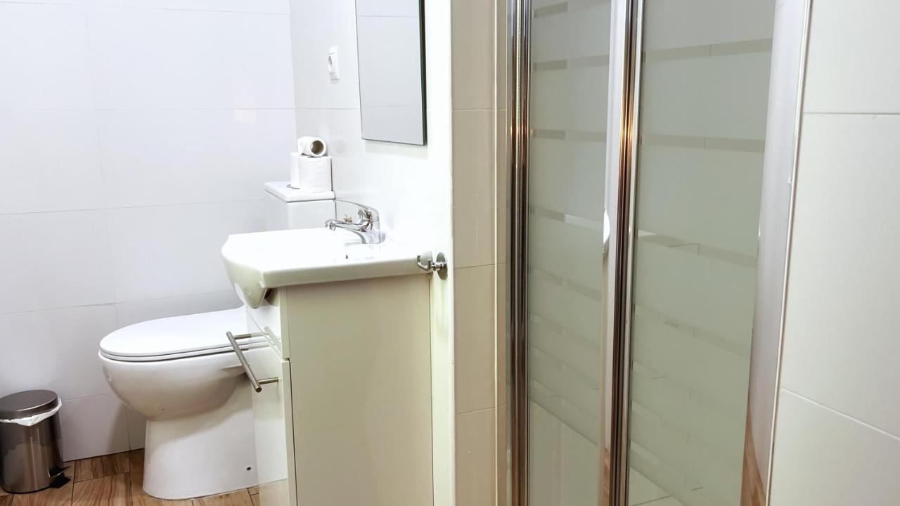 Eenpersoonskamer met Eigen Badkamer