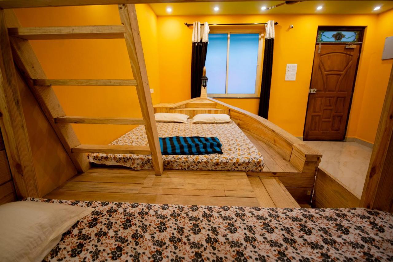 Premium Quadruple Room