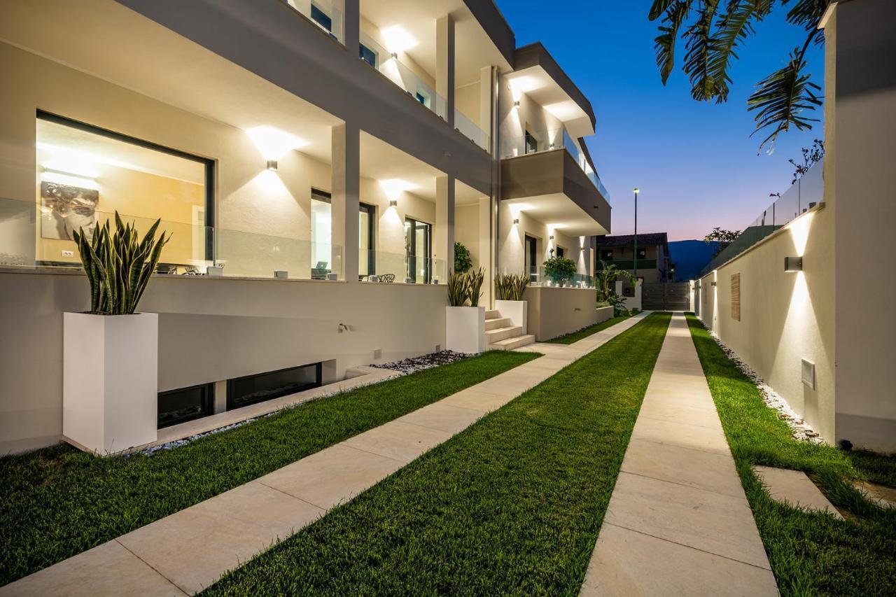 Triple Room with Pool View,1339959488:JPEG