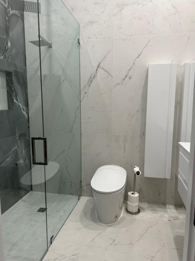 Suite #4 King Suite