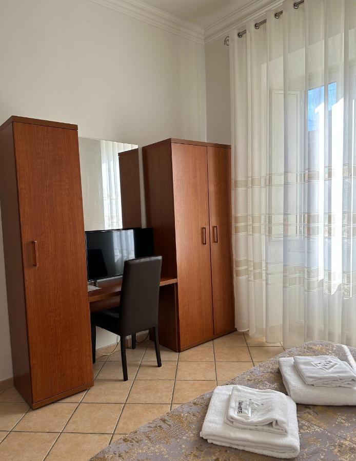 King Room with Garden View