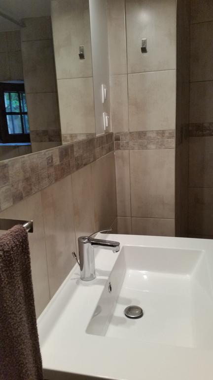 Standard Double Room,134383350:JPEG