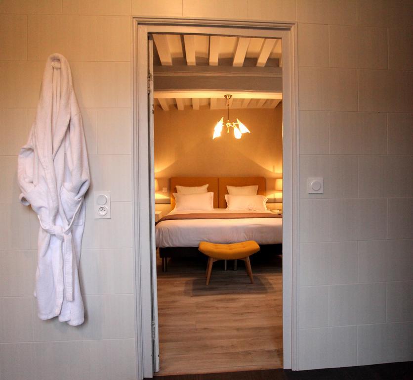 Double or Twin Room Private External Bathroom,136676319:JPEG