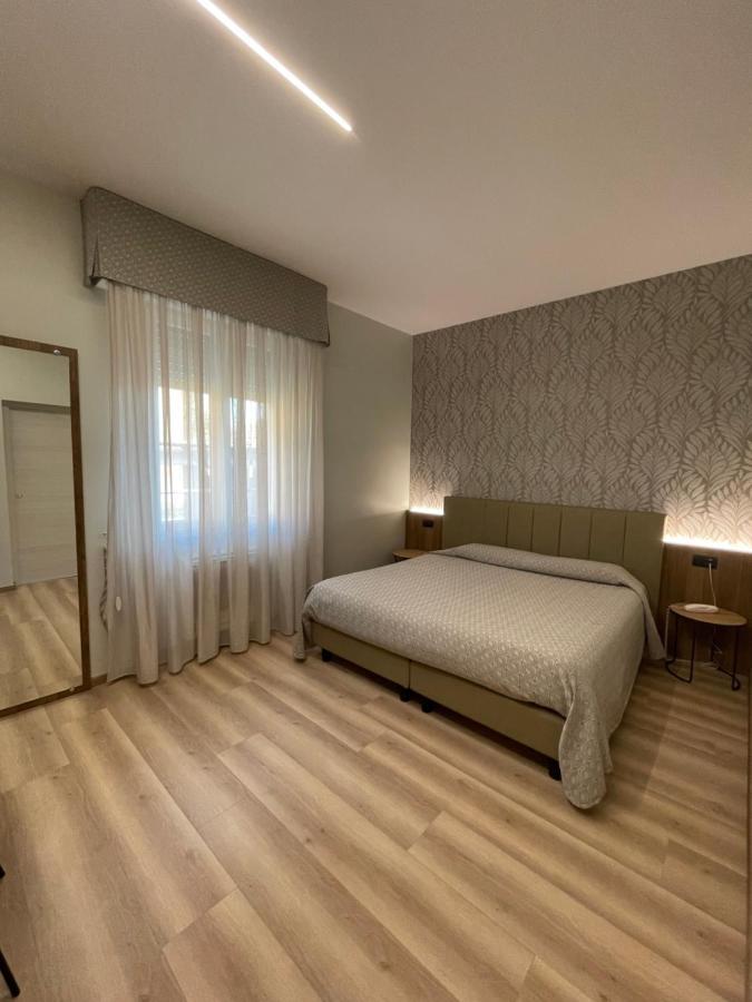 Double Room,1348753541:JPEG