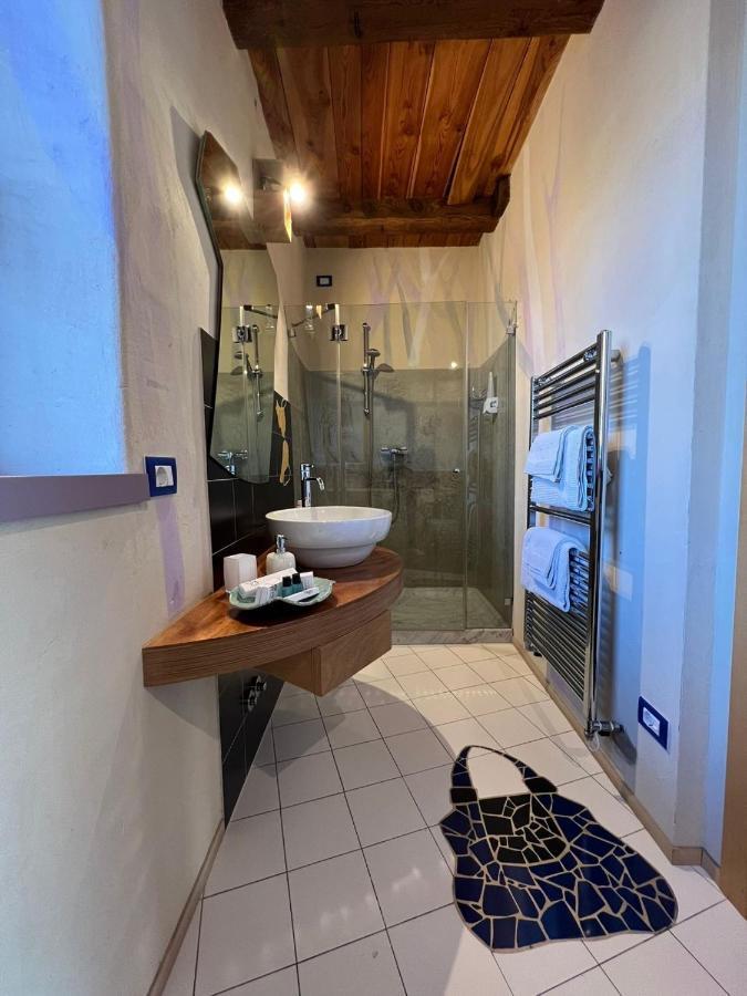 Superior Double Room,1352389753:JPEG