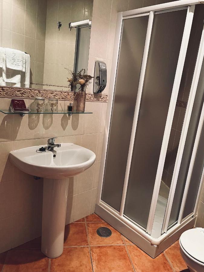 Budget Single Room