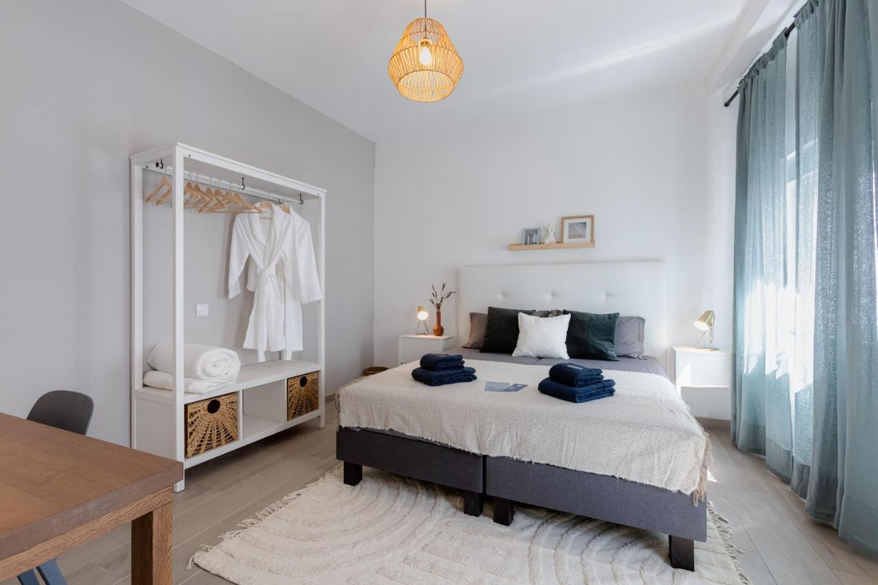 Double Room with Shared Bathroom
