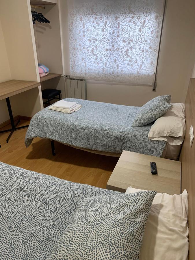 Twin Room,1374899987:JPEG