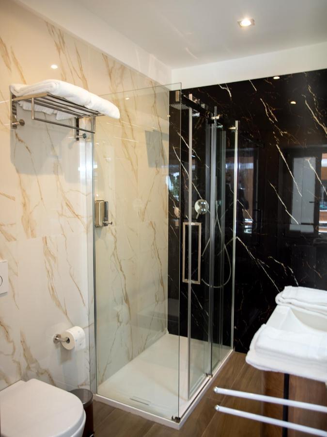 Triple Room with Private Bathroom,1379162633:JPEG