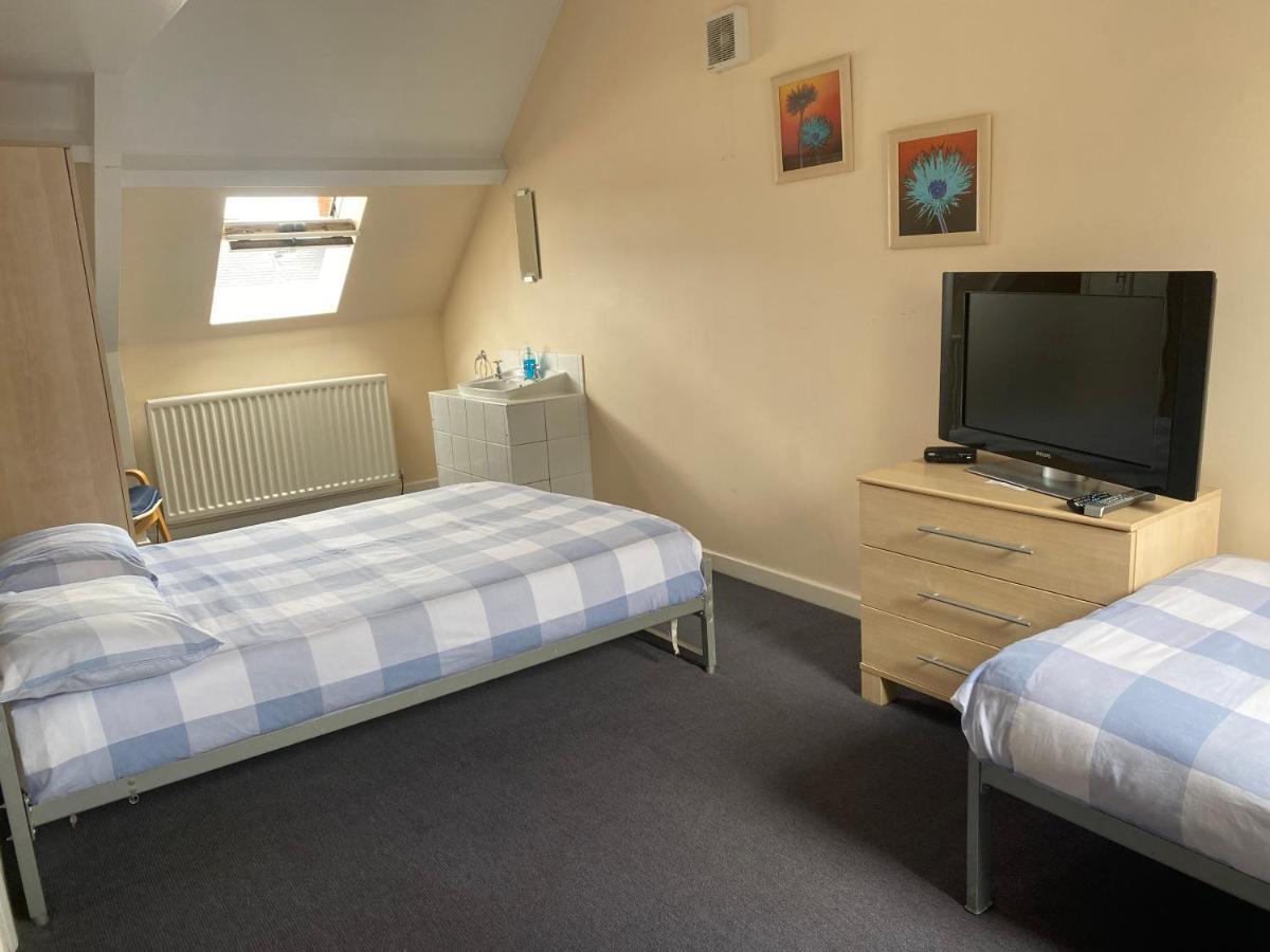 Twin Room with Shared Bathroom