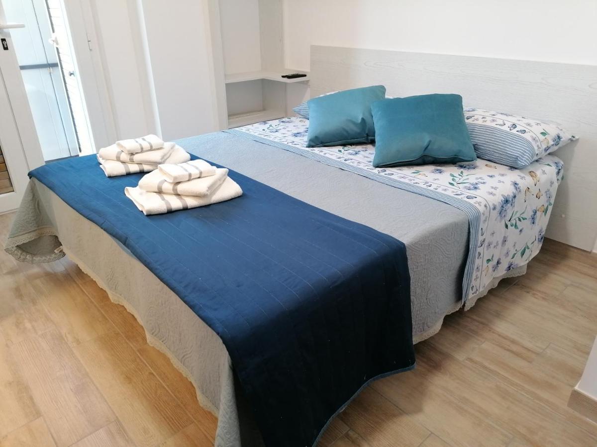 Standard Double Room,1389786929:JPEG