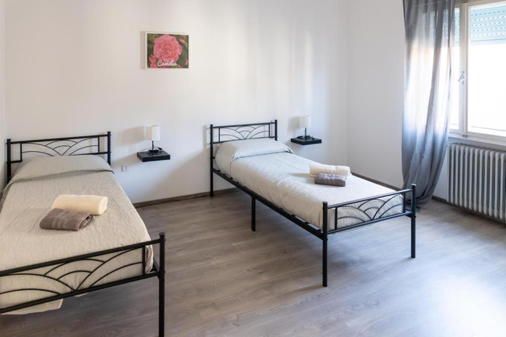 Großes Zweibettzimmer