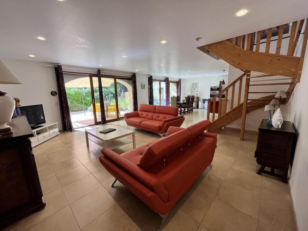 Four-Bedroom House,1414695492:JPEG