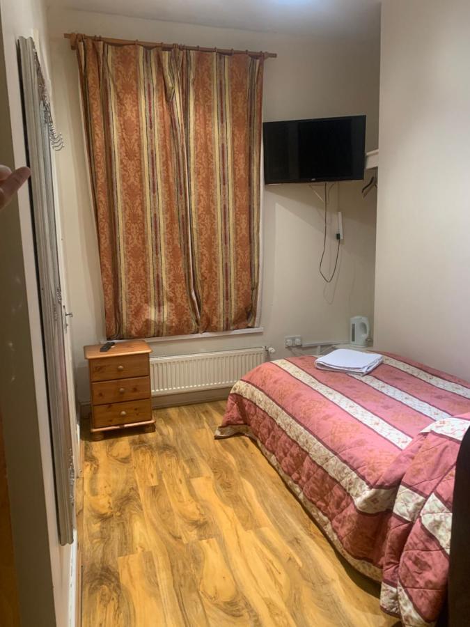 Single Room,1580641349:JPEG