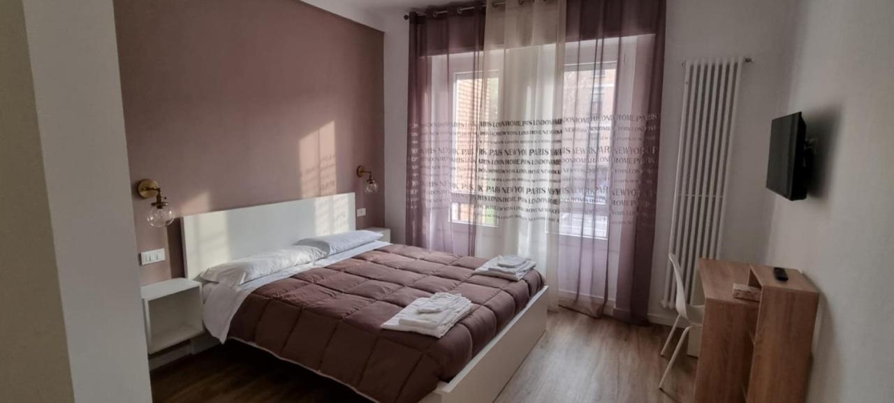 Large Double Room,1414660548:JPEG