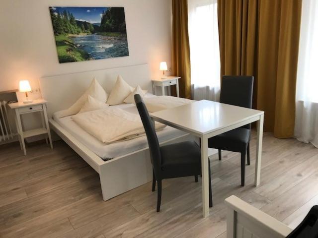 Dreibettzimmer