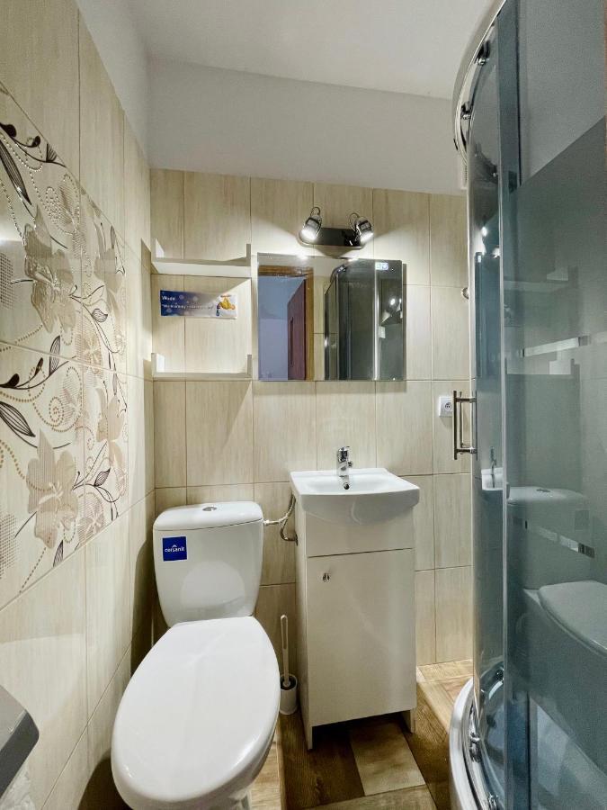 Vierpersoonskamer met Badkamer