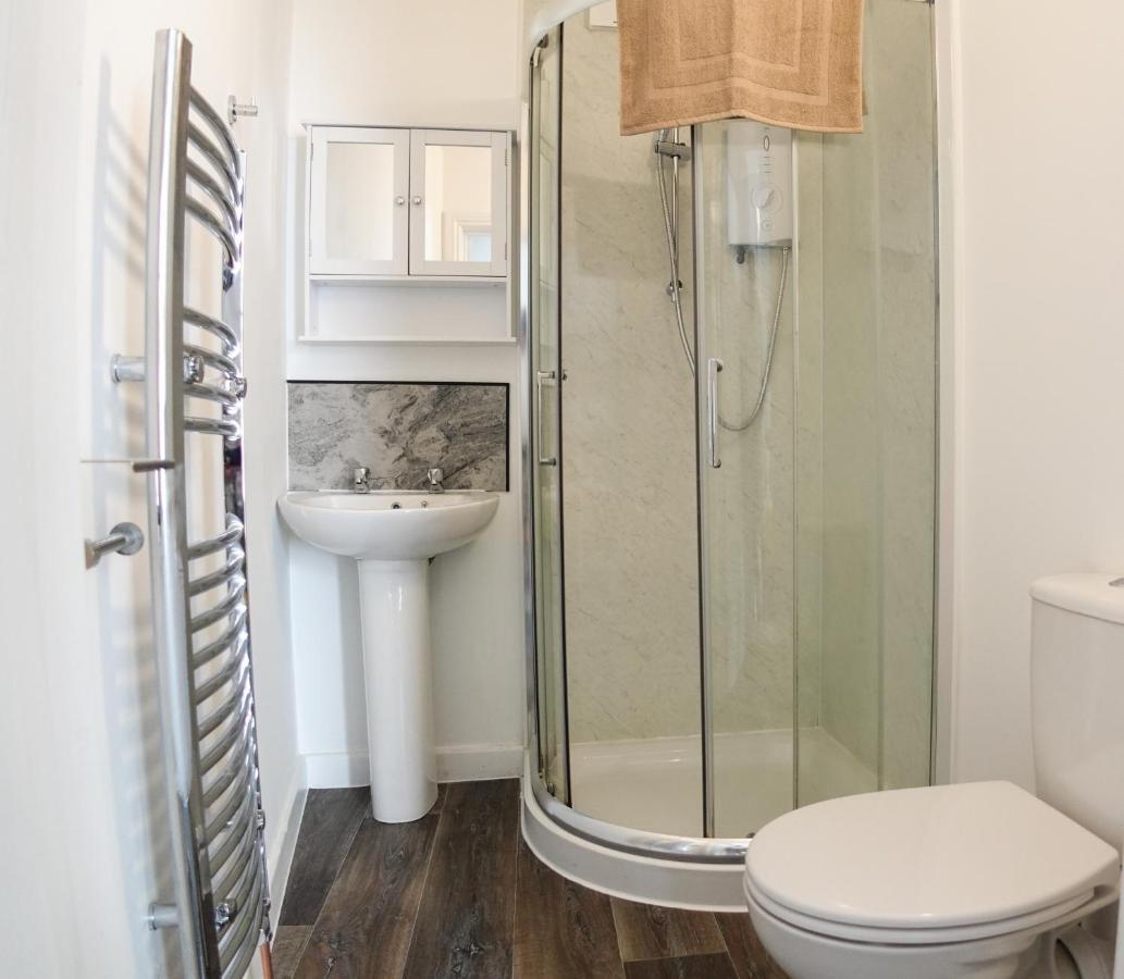 Standard Triple Room,1426445382:JPEG