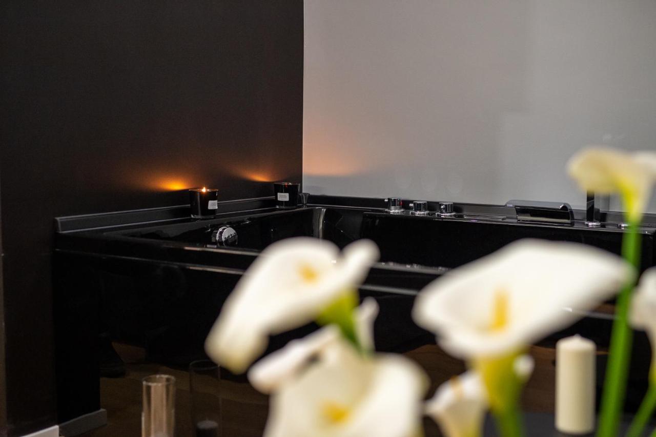 Deluxe Double or Twin Room Spa Bath,1429889149:JPEG