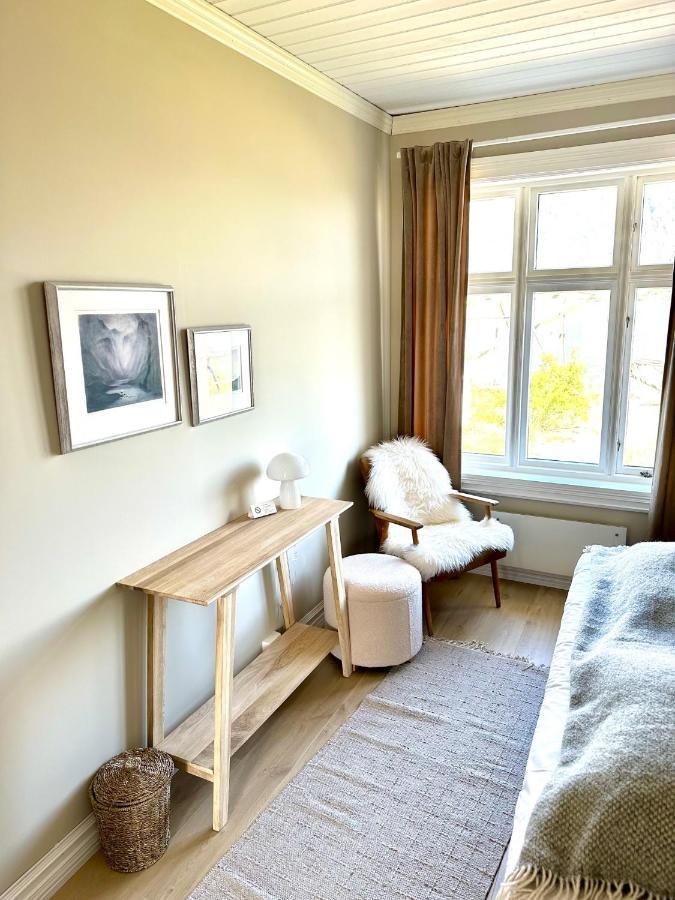 Tweepersoonskamer met Gedeelde Badkamer