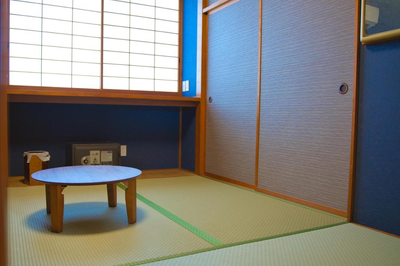 Economy Double or Twin Room