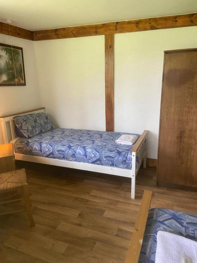 Twin Room with Shared Bathroom
