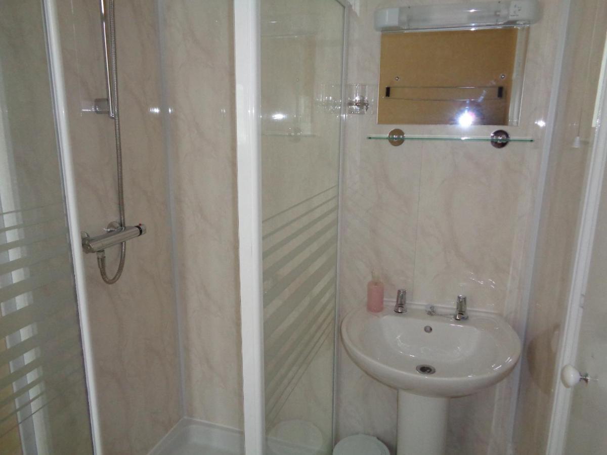 Double Room (Room Only)